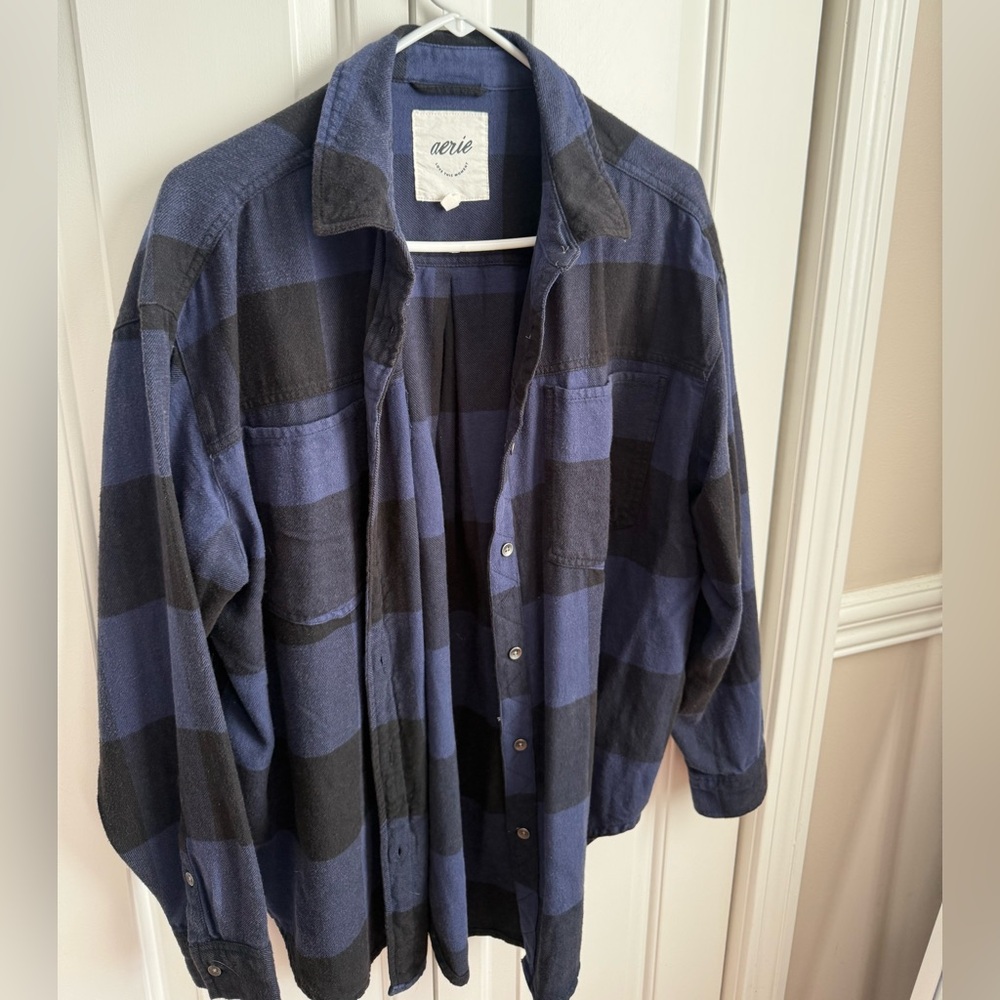 AE Women’s Blue and Black Flannel - Picture 5 of 7